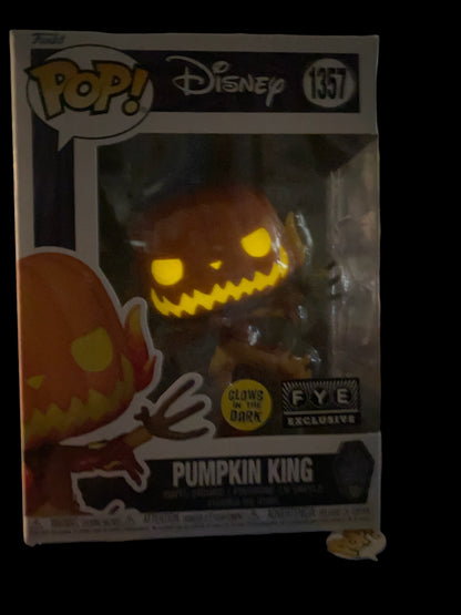 Disney Nightmare Before Christmas  Pumpkin King Glow in the Dark Exclusive Funko Pop!