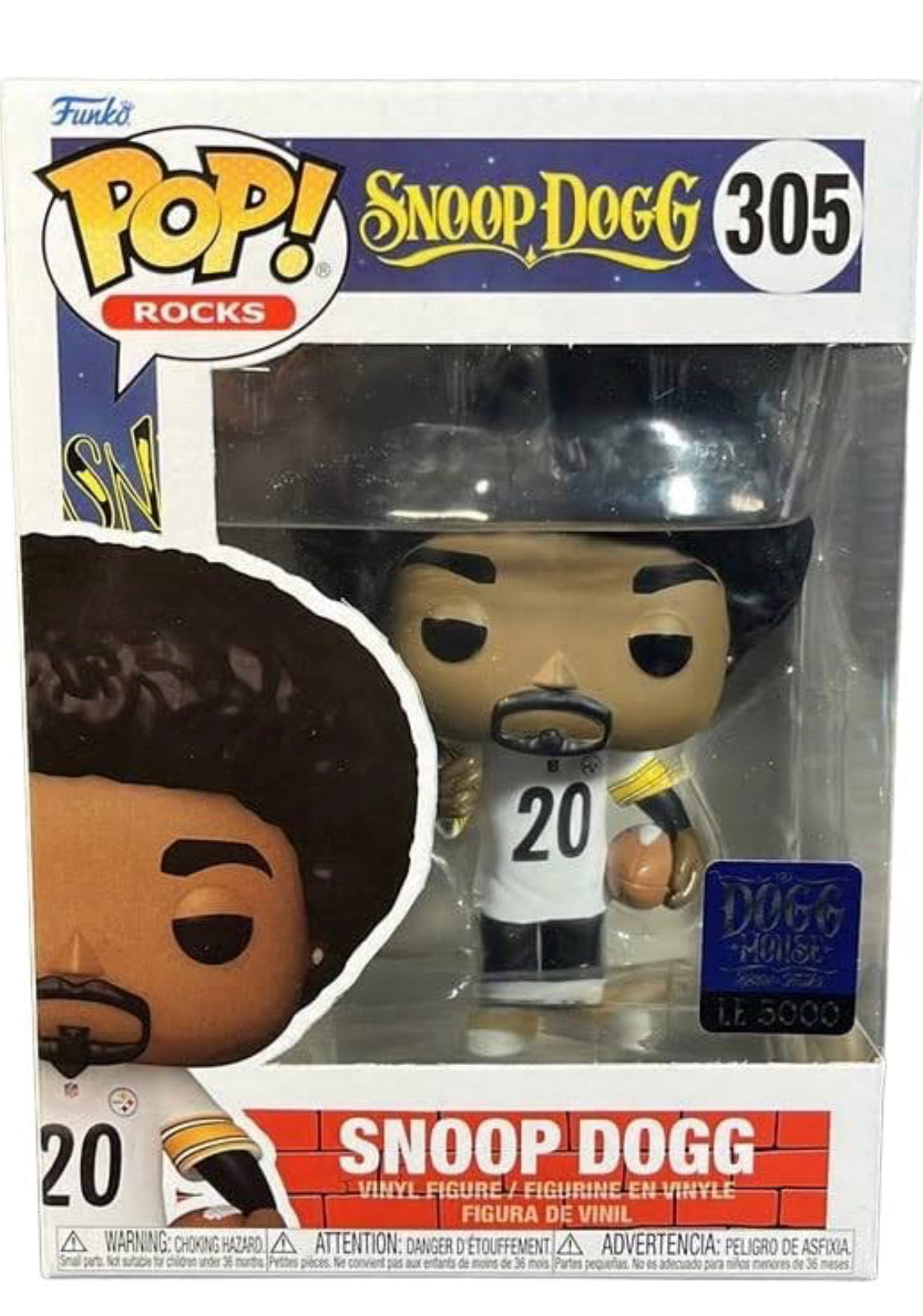 Snoop Dogg White Steelers Jersey Exclusive Vinyl Figure